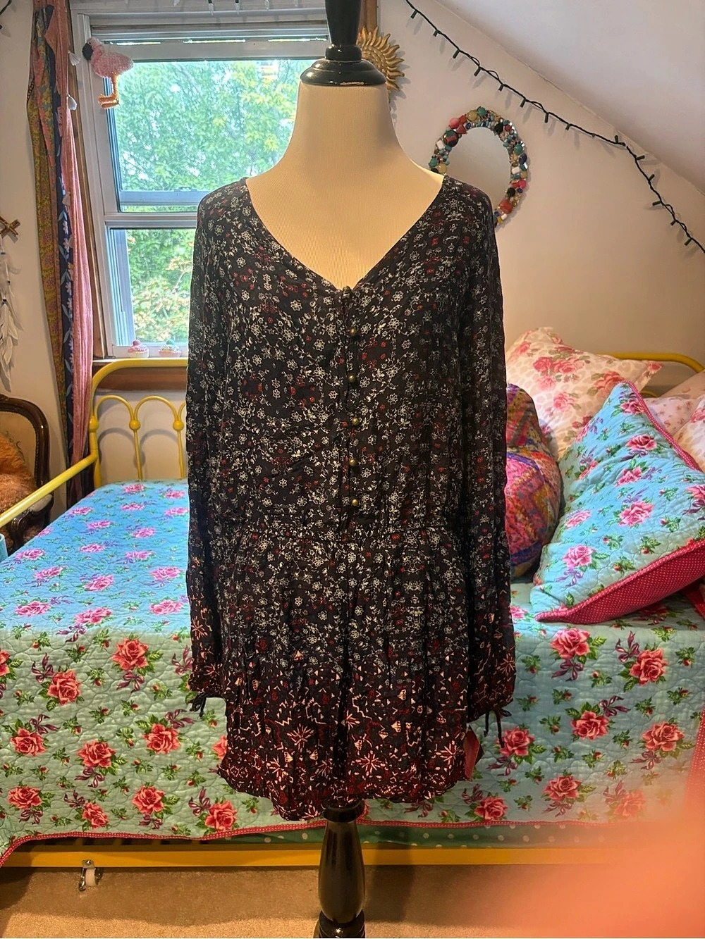 Xhilaration Autumn Romance Collection Floral Mini Dress in Black & Red Large NWT